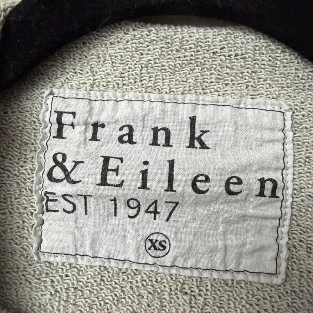 Frank & Eileen Funnel Neck Capelet Sweatshirt in Moss Size XS - Picture 4 of 6